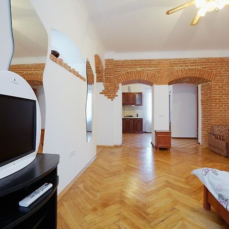 Apartment On Staroyevreiska,5 Lviv Luaran gambar